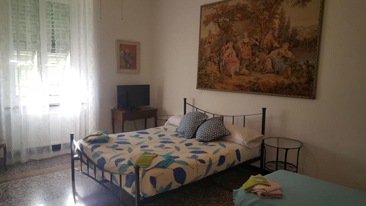 Casa Eugenio Montale Bed & Breakfast