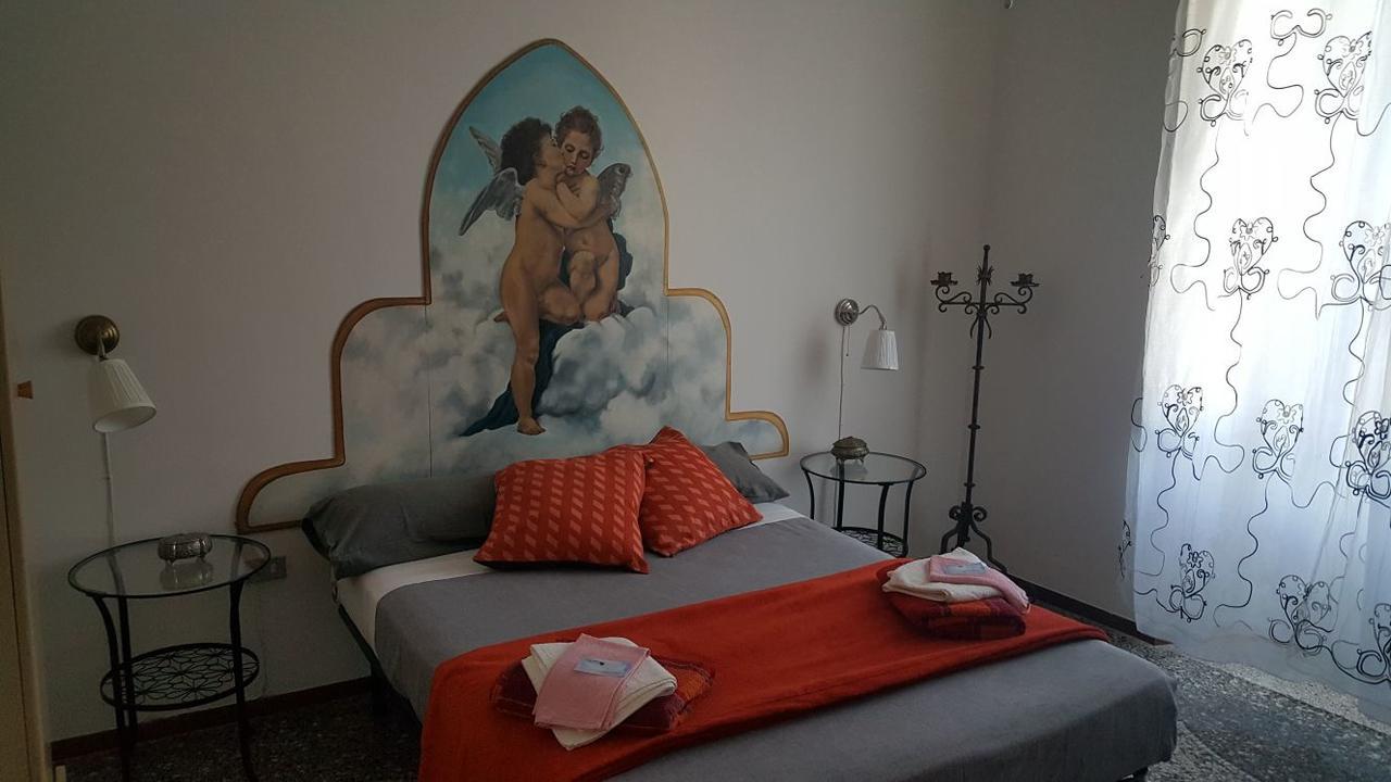 Casa Eugenio Montale Bed & Breakfast